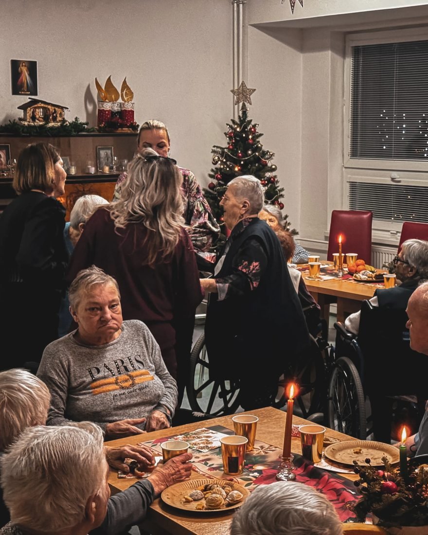 Vianočné seniorské podujatie – fotografia, Daniel Chalupka (14)