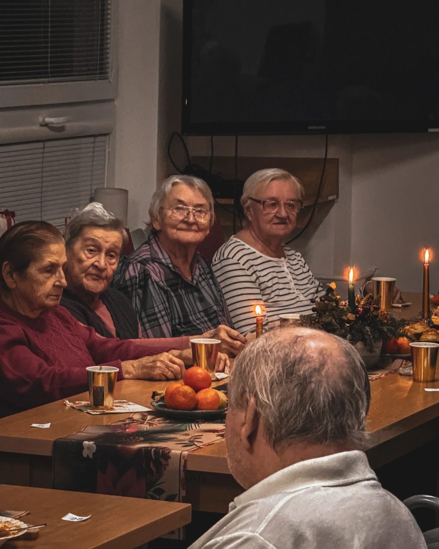 Vianočné seniorské podujatie – fotografia, Daniel Chalupka (13)